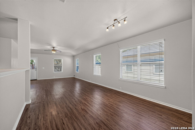 5240 Brookline Property Photo 11