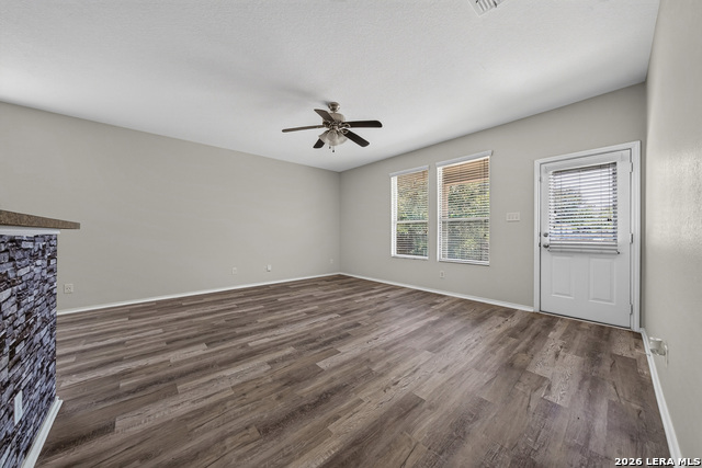 16222 Galloping Oak Property Photo 9