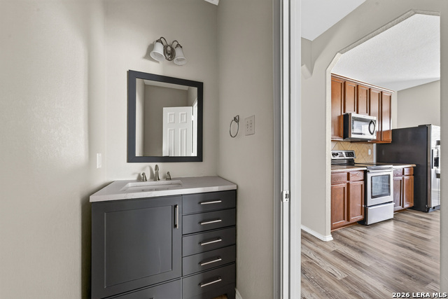 16222 Galloping Oak Property Photo 17