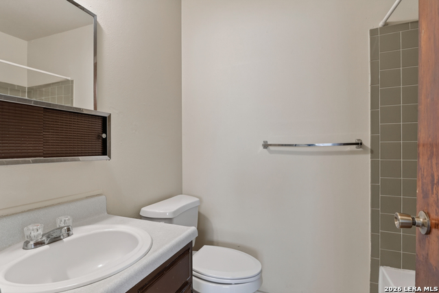 1037 Valley Forge Dr Property Photo 13