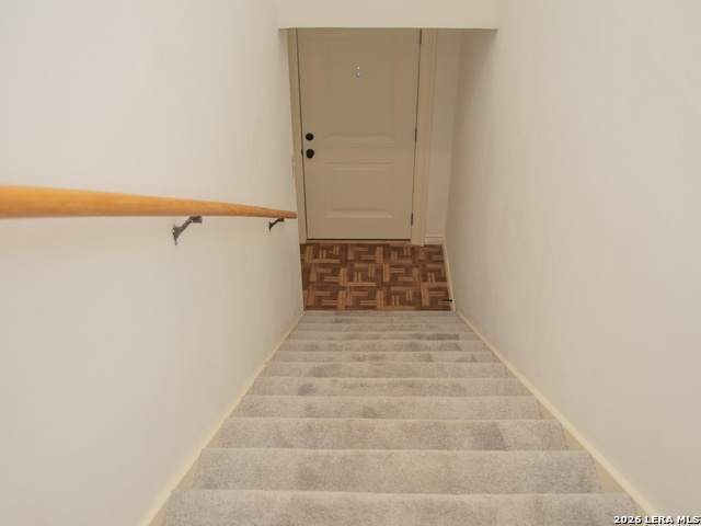 8030 Broadway Property Photo 7