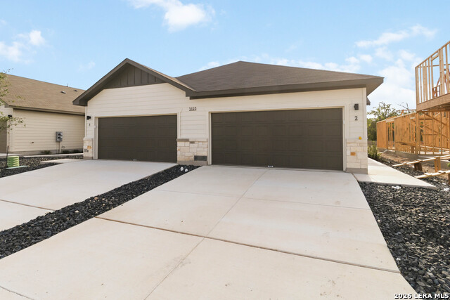 5111 Cindy Branch Property Photo 3