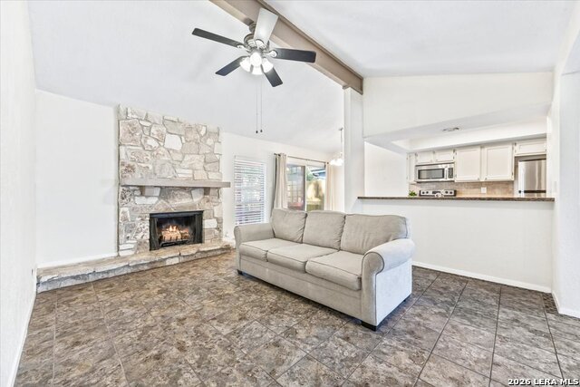6126 Lyngrove St Property Photo 5