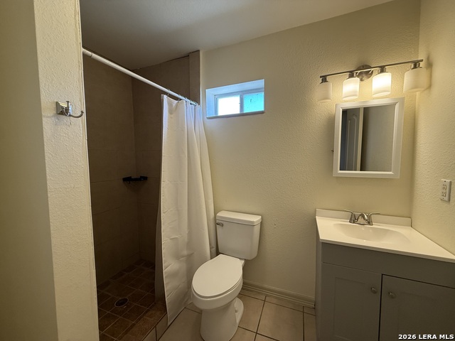 841 Christian Property Photo 5