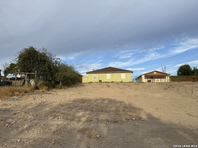 841 Christian Property Photo 16