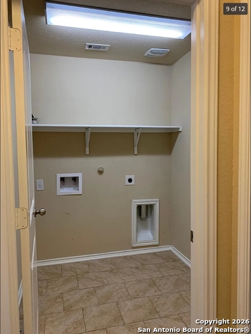 1724 Emerald Edge Property Photo 7
