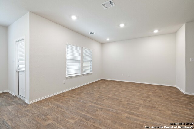 2861 Brogan Crk Property Photo 7