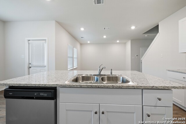 2861 Brogan Crk Property Photo 12