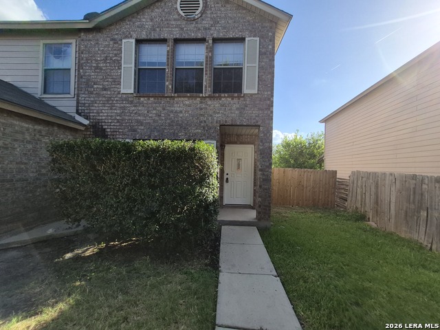 6623 Highland Grass Property Photo 2
