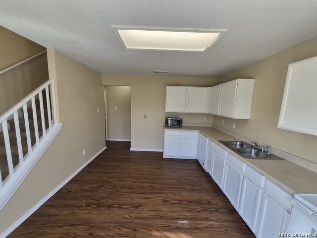 6623 Highland Grass Property Photo 12