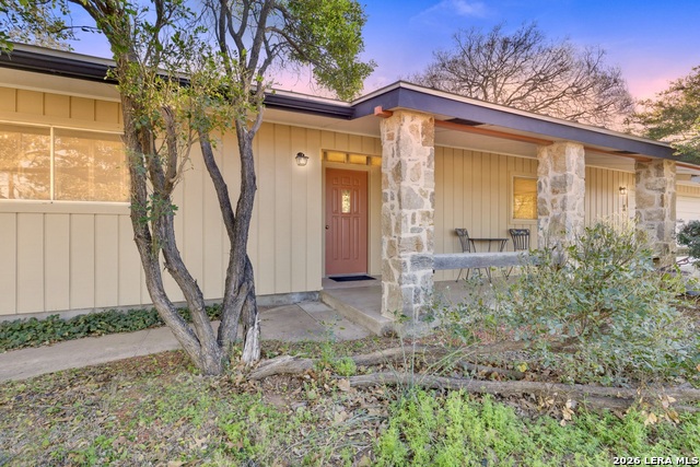 105 Hale Property Photo 1