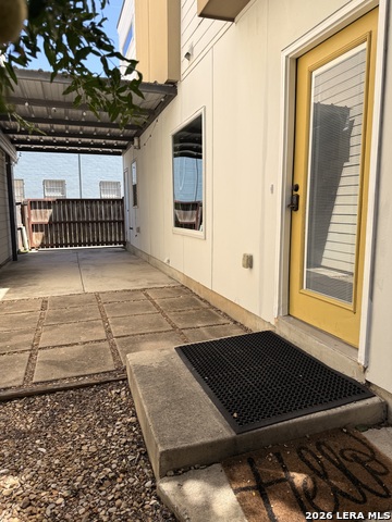 714 N Cherry St Property Photo 2