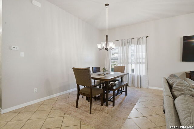 821 Wall St Property Photo 8