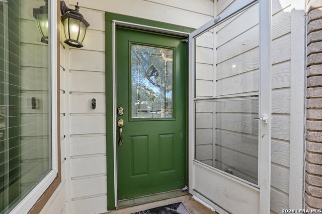 13802 Laurel Hollow Dr Property Photo 7