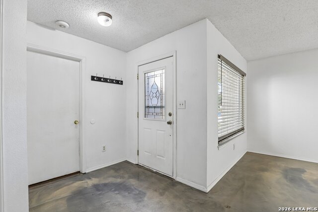 13802 Laurel Hollow Dr Property Photo 8