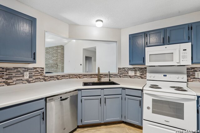 13802 Laurel Hollow Dr Property Photo 17
