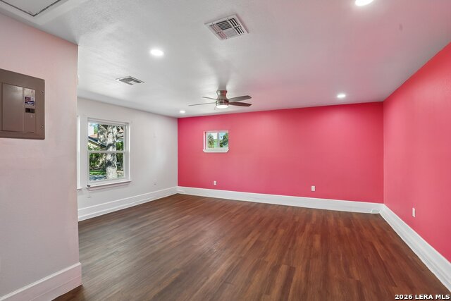 13802 Laurel Hollow Dr Property Photo 22