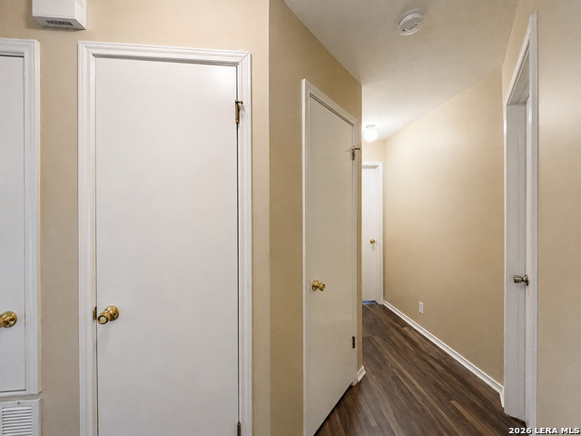 7306 Kingsland Property Photo 24