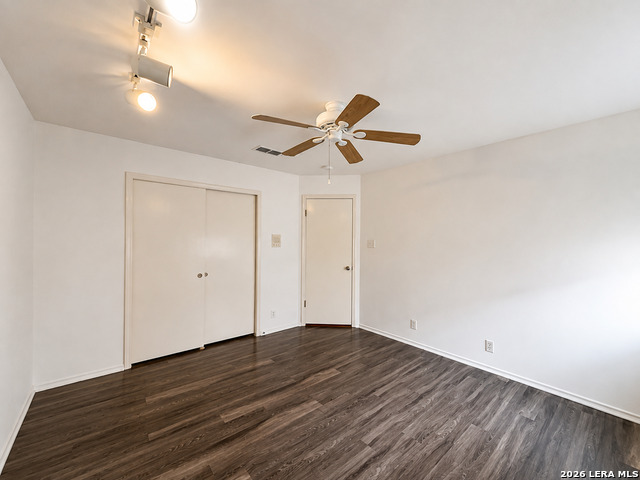 7306 Kingsland Property Photo 26