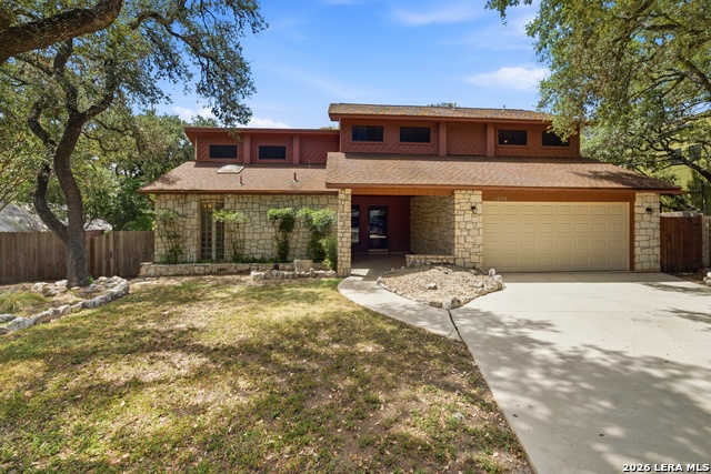 16719 Springhill Dr Property Photo 1