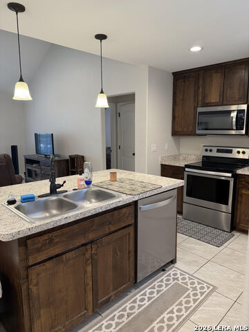 1518 Bob White Dr Property Photo 8