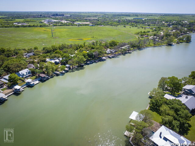 108 Cypress Property Photo 4