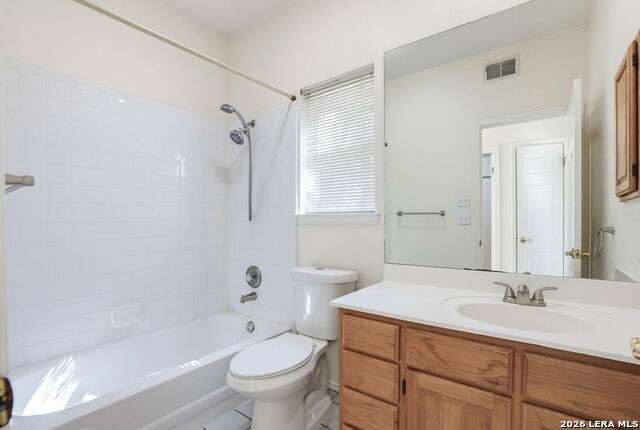 2410 Burning Trail Property Photo 17