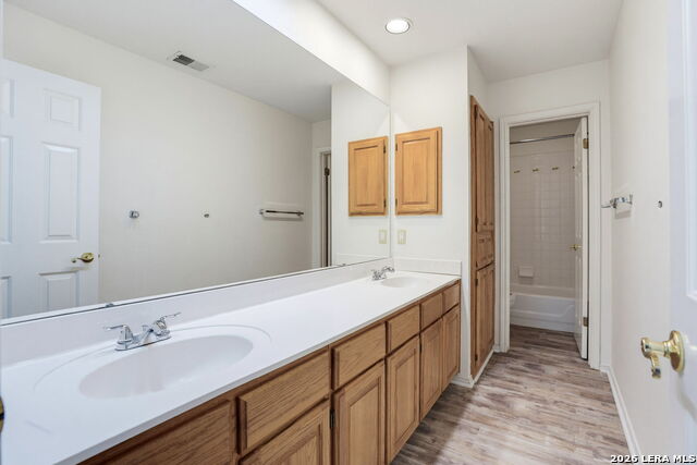 2410 Burning Trail Property Photo 19