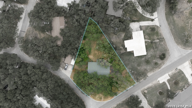 308 Meadowbrook Dr Property Photo 4