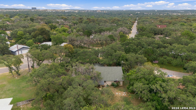 308 Meadowbrook Dr Property Photo 8
