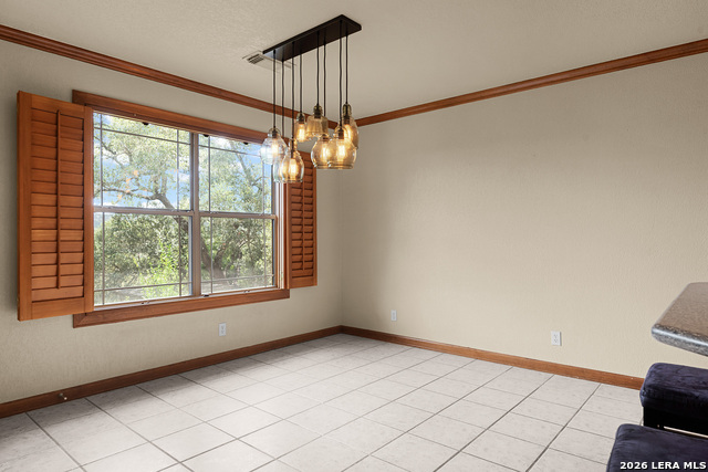 343 Lorne Property Photo 7