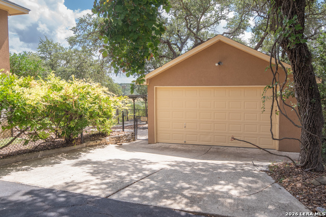 343 Lorne Property Photo 22