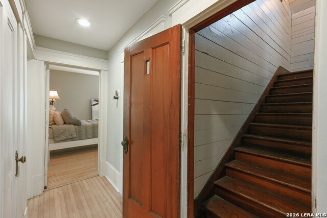 932 W Woodlawn Ave Property Photo 42