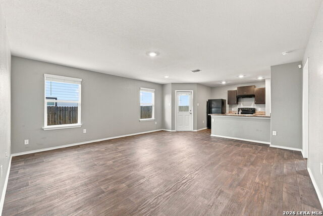 8111 Autares Sq Property Photo 11