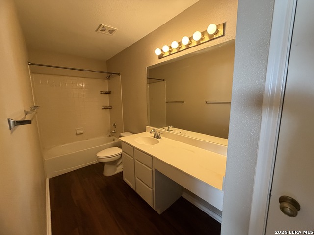 2814 Redsky Pass Property Photo 12