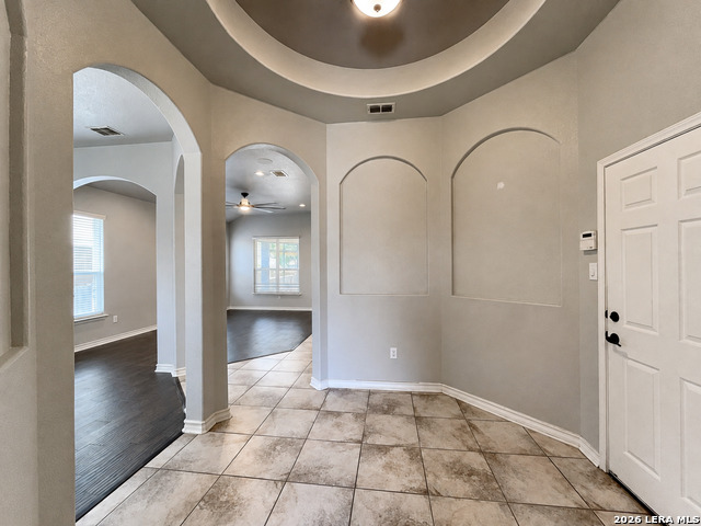 2807 Del Mar Way Property Photo 11