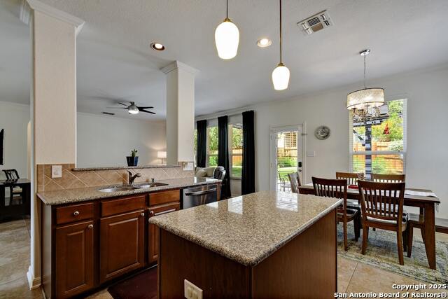 20510 Ashmont Property Photo 13
