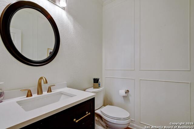 20510 Ashmont Property Photo 17