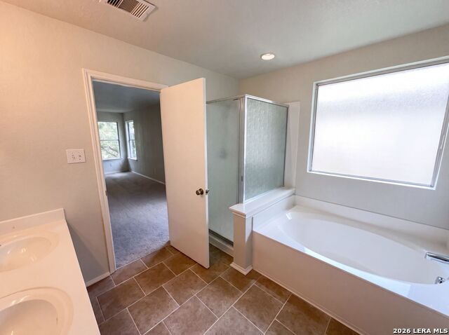 603 Mathis Mdw Property Photo 18