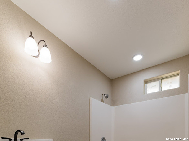 65 School Circle Property Photo 13