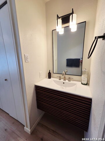 9317 Whisper Pt Property Photo 12