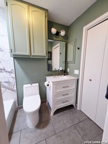 9317 Whisper Pt Property Photo 14