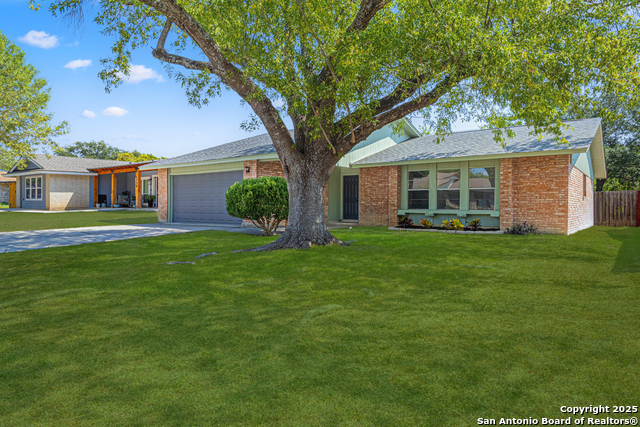 1142 Churing Property Photo 4
