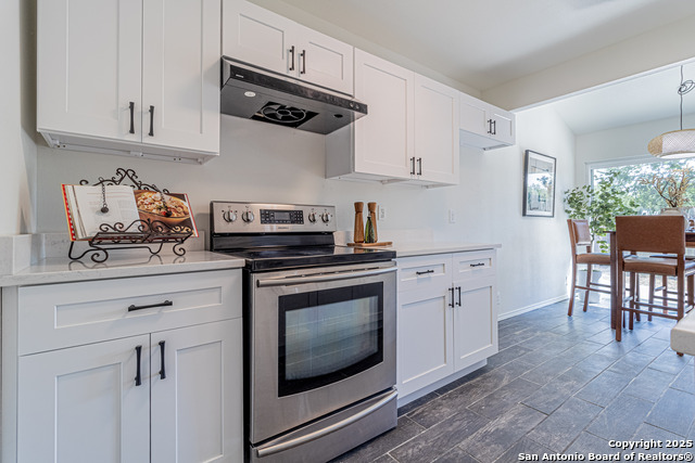 1142 Churing Property Photo 18