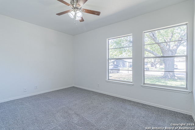 1142 Churing Property Photo 33