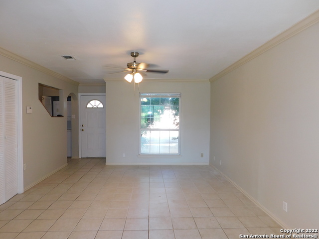 7322 Oak Manor Dr Property Photo 3