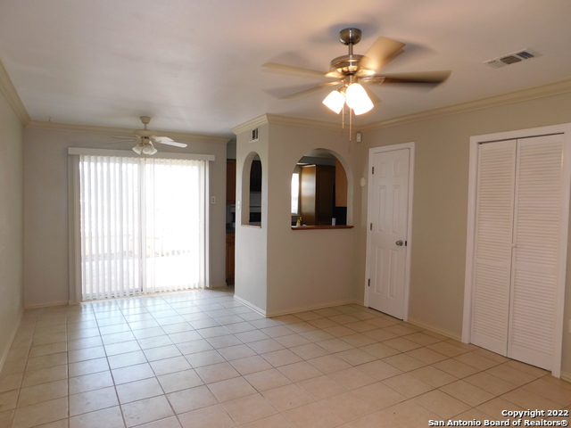 7322 Oak Manor Dr Property Photo 6