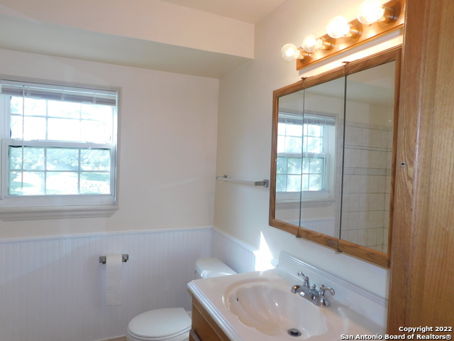 7322 Oak Manor Dr Property Photo 14
