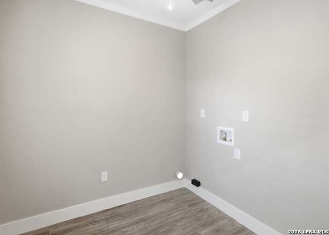2115 W Houston St Property Photo 18