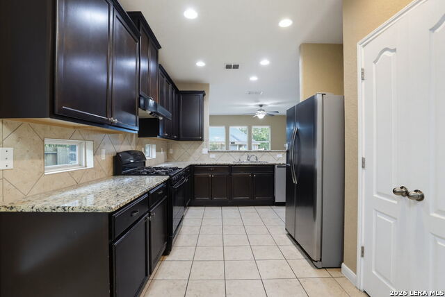 22862 Allegro Creek Property Photo 5